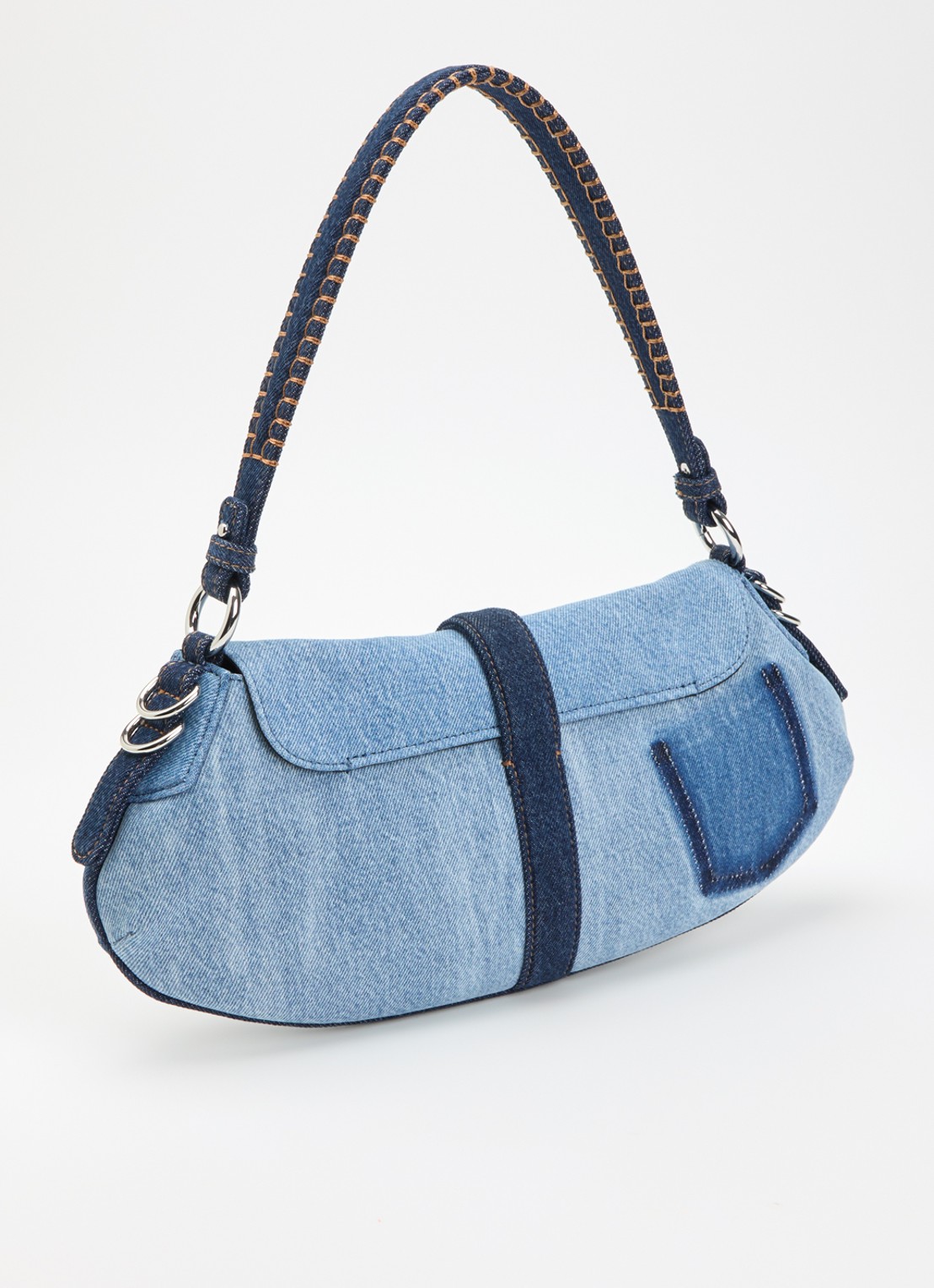 Ganni B-Kat handtas van denim met gespdetail  - achterkant indigo