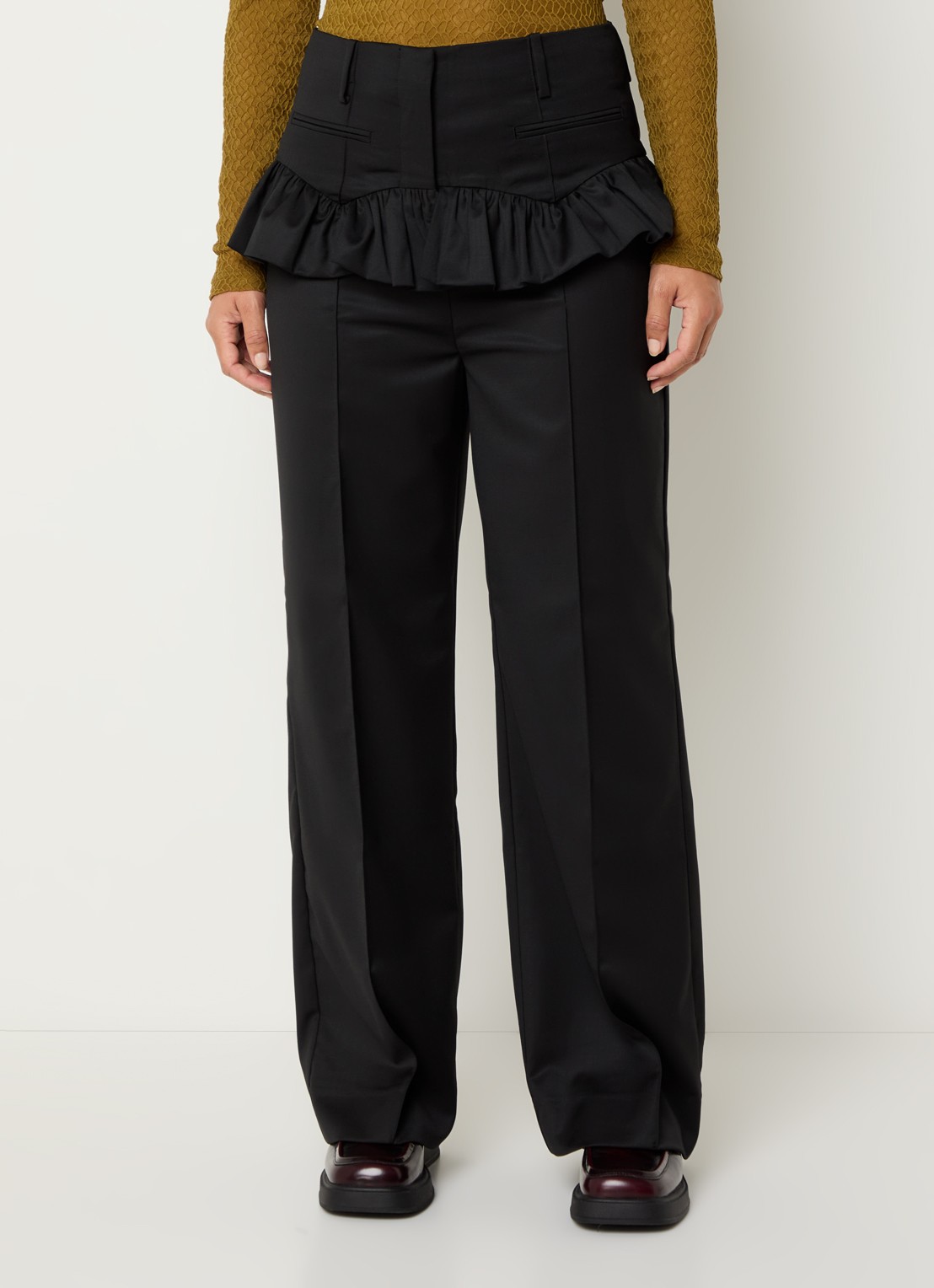Ganni Calendered high waist loose fit pantalon in wolblend  - detail zwart