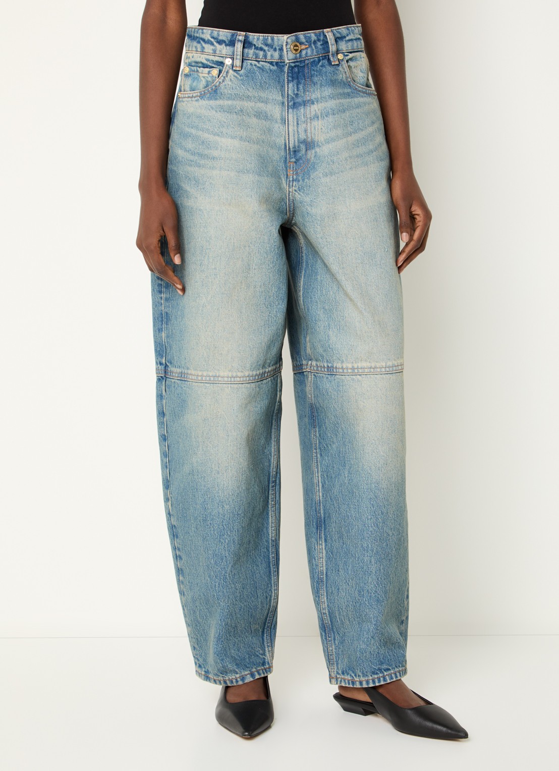 Ganni High waist balloon fit jeans met medium wassing - detail indigo