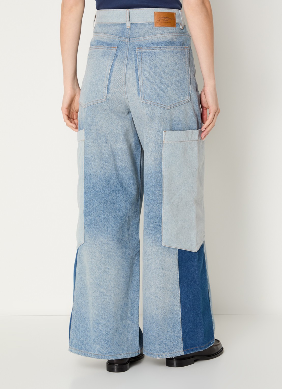 Ganni High waist wide leg jeans met opgestikte zakken - achterkant 3 indigo