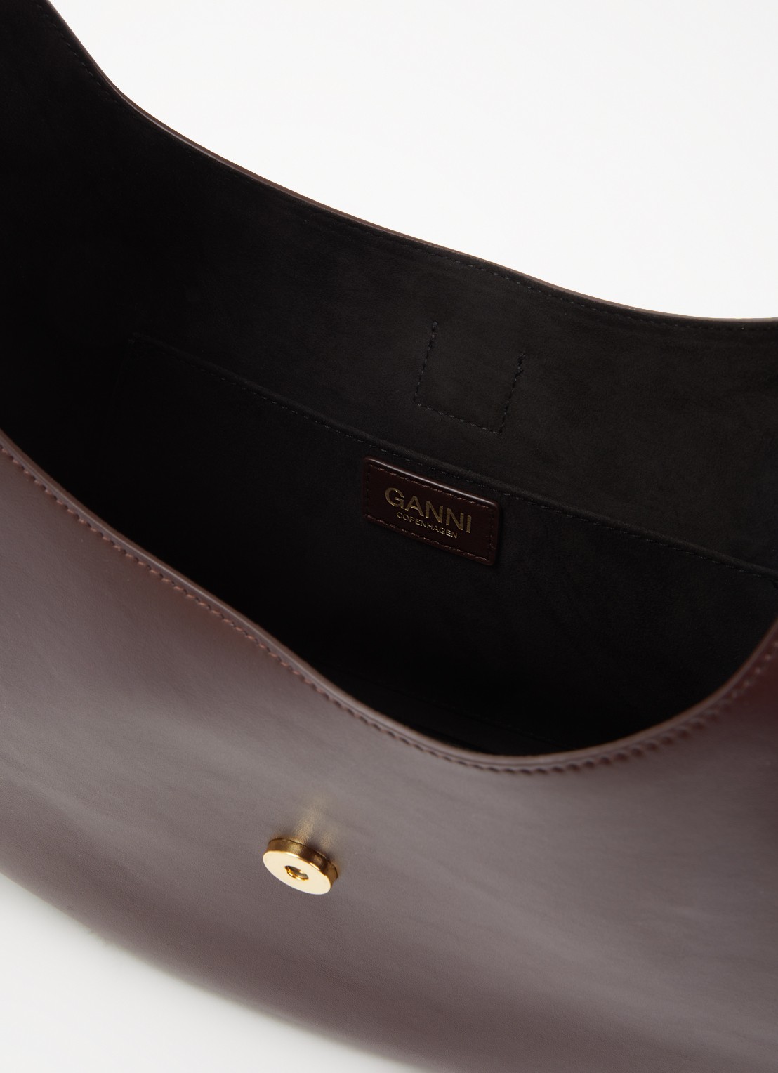 Ganni Kat Small schoudertas met gespdetail en logo - detail beige