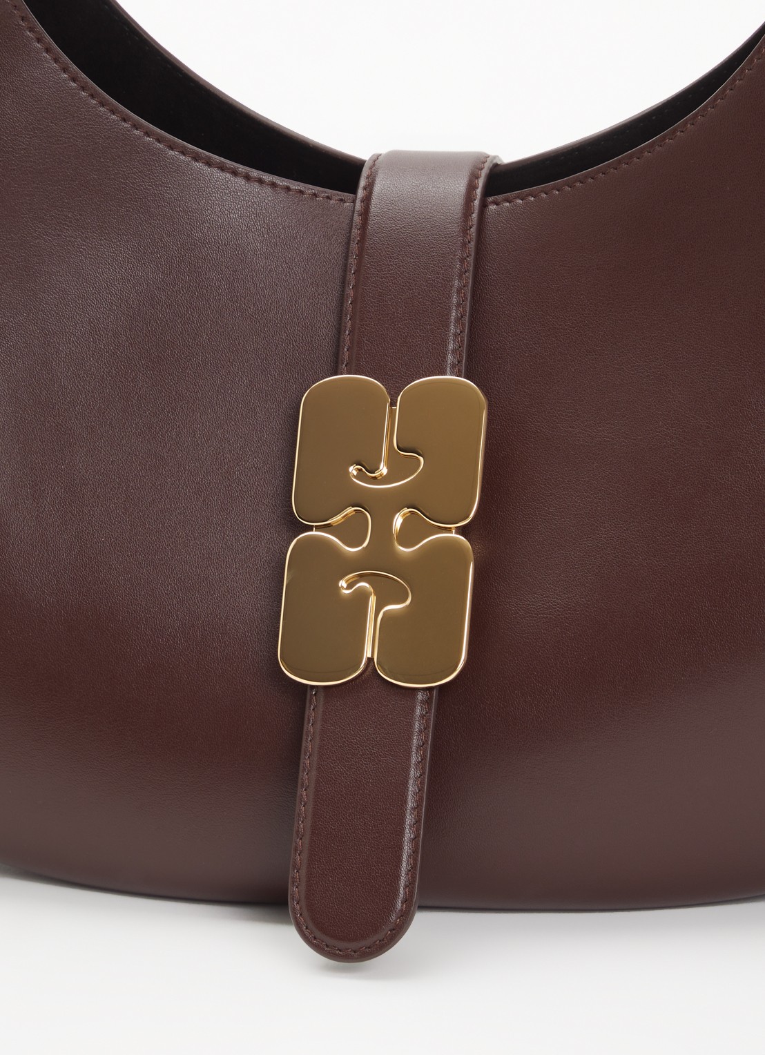 Ganni Kat Small schoudertas met gespdetail en logo - detail 3 beige
