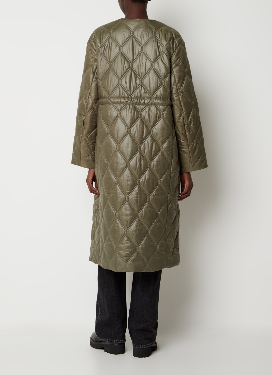 Ganni Longline puffer jack met trekkoord - achterkant 2 bronsgroen