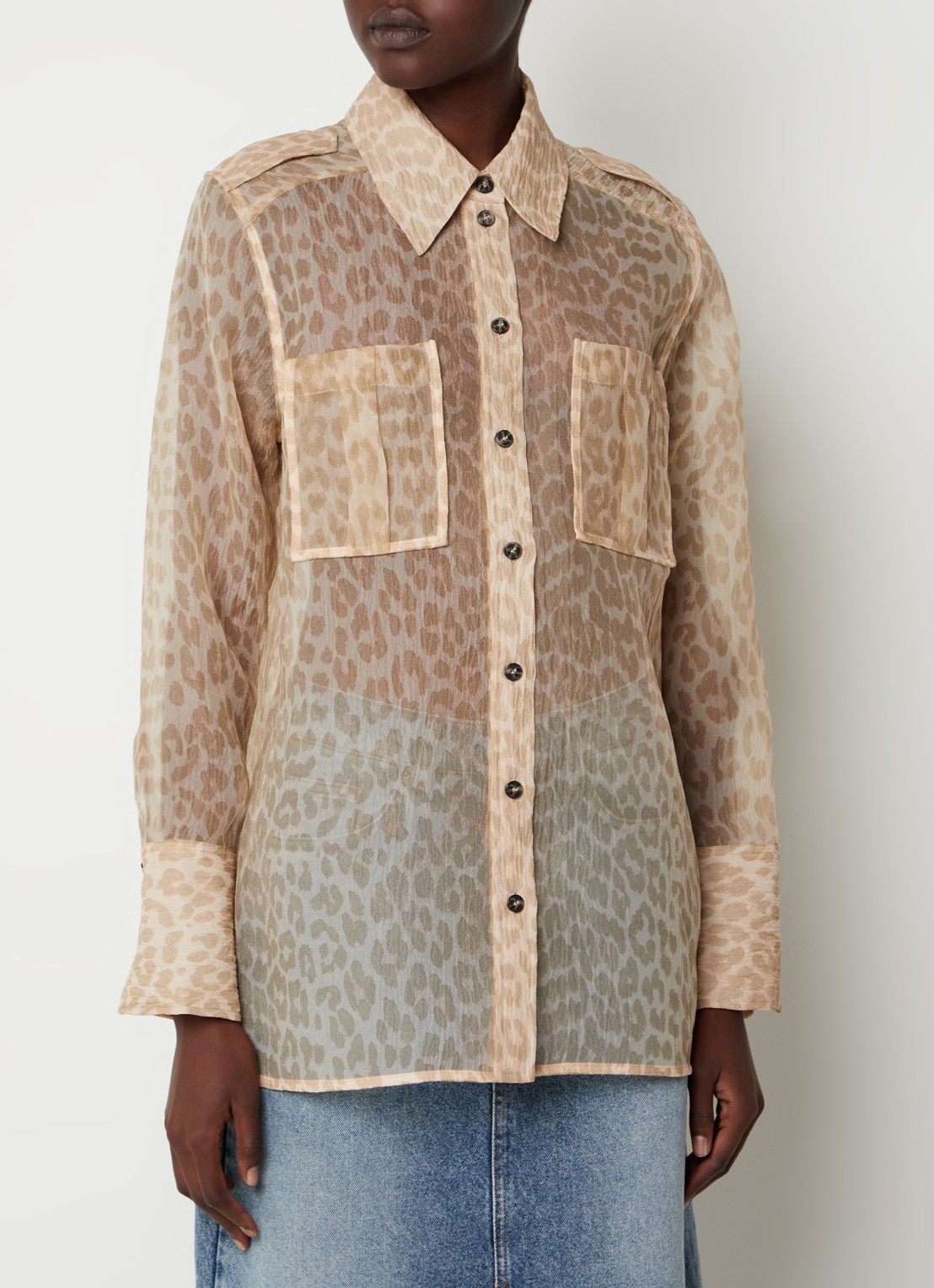 Ganni Semi-transparant blouse met panterprint - detail 4 donkerbeige