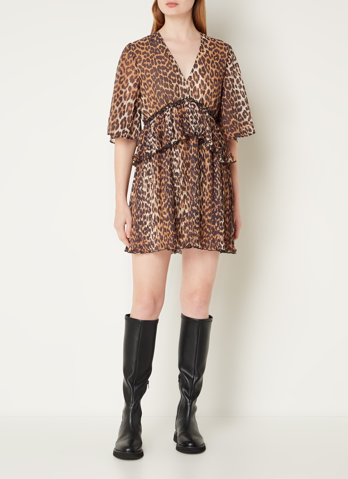 Ganni Semi-transparante mini tuniekjurk met volant en panterprint - voorkant 3 camel