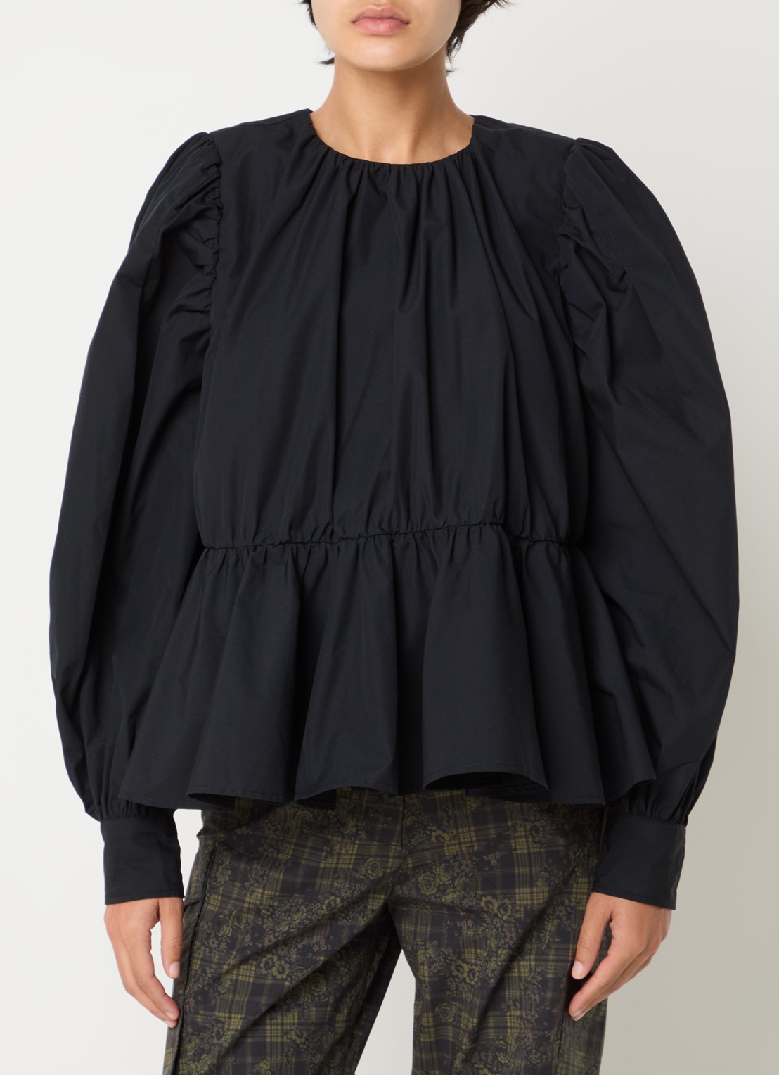 Ganni Tuniek met pofmouw  - detail zwart