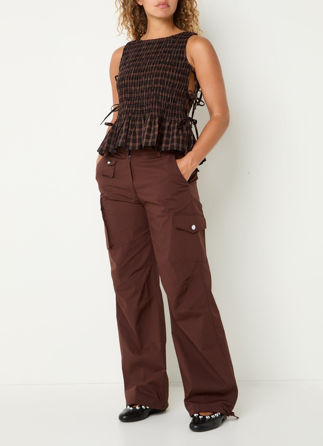 Ganni Yarn top met ruitdessin - voorkant 3 donkerbruin