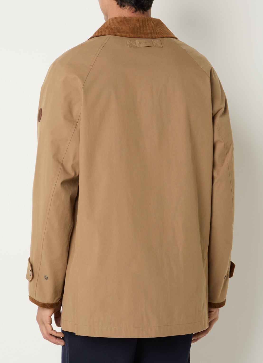 Gant Field trenchcoat met klepzakken - achterkant camel