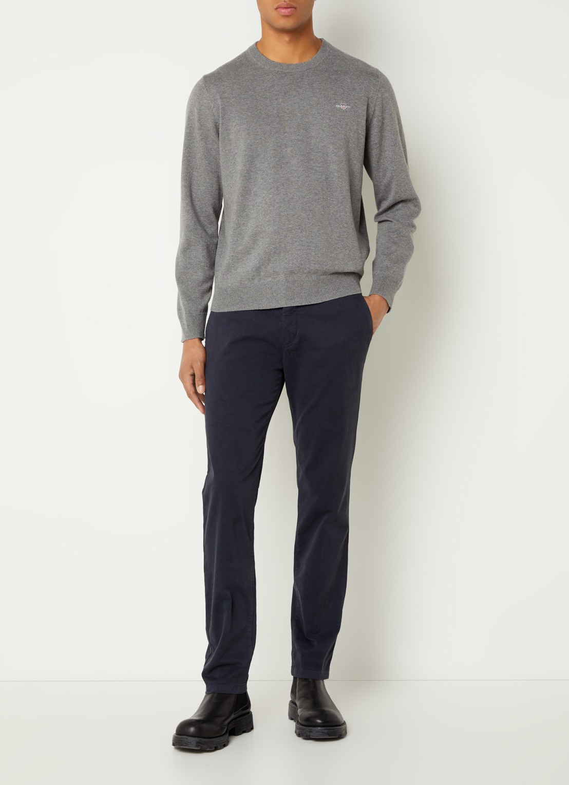 Gant Fijngebreide pullover met logoborduring  - voorkant 3 grijs
