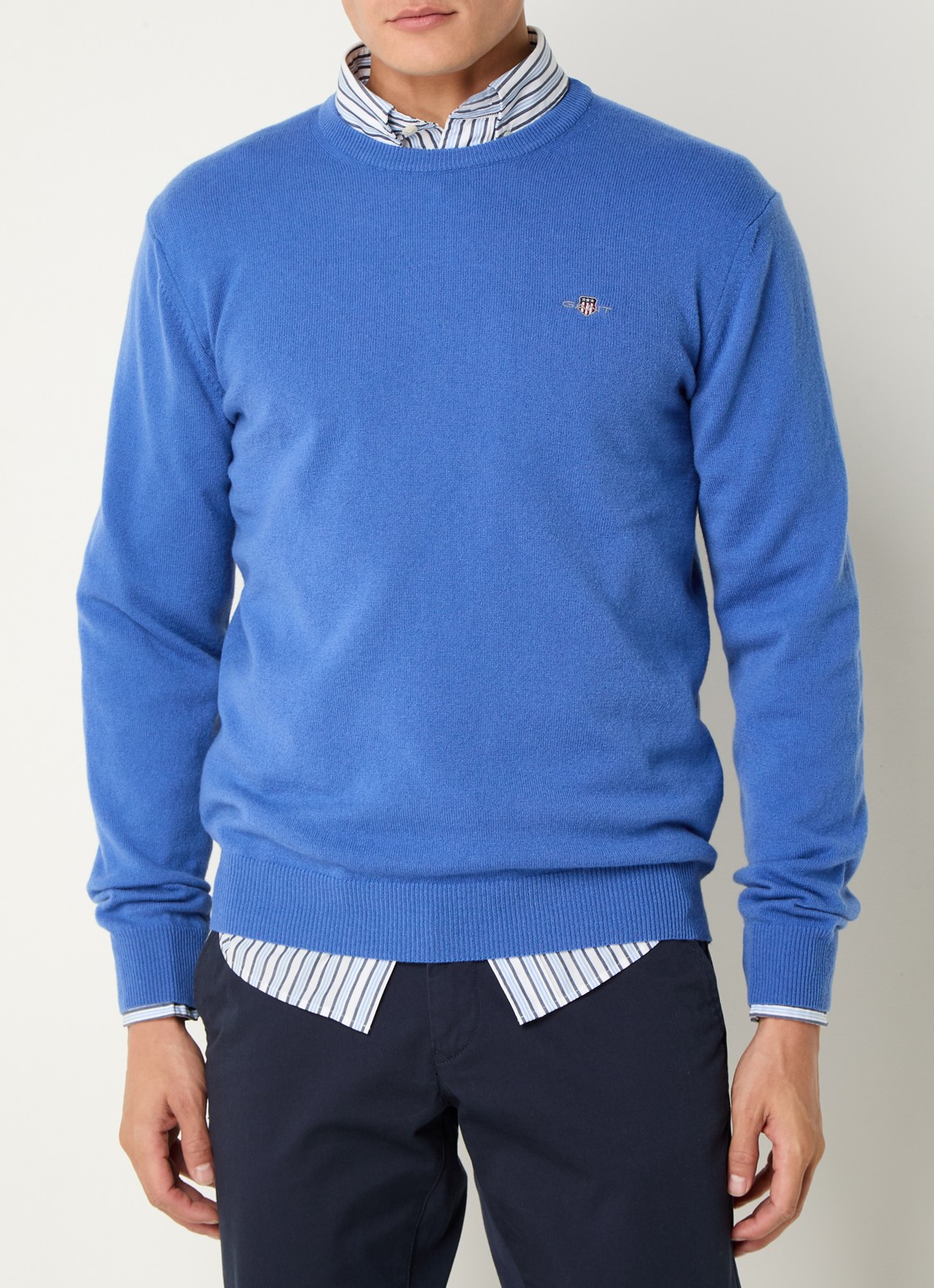 Gant Fijngebreide pullover van wol met logoborduring - detail blauw