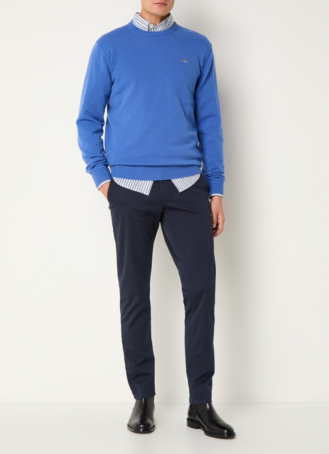 Gant Fijngebreide pullover van wol met logoborduring - voorkant 3 blauw