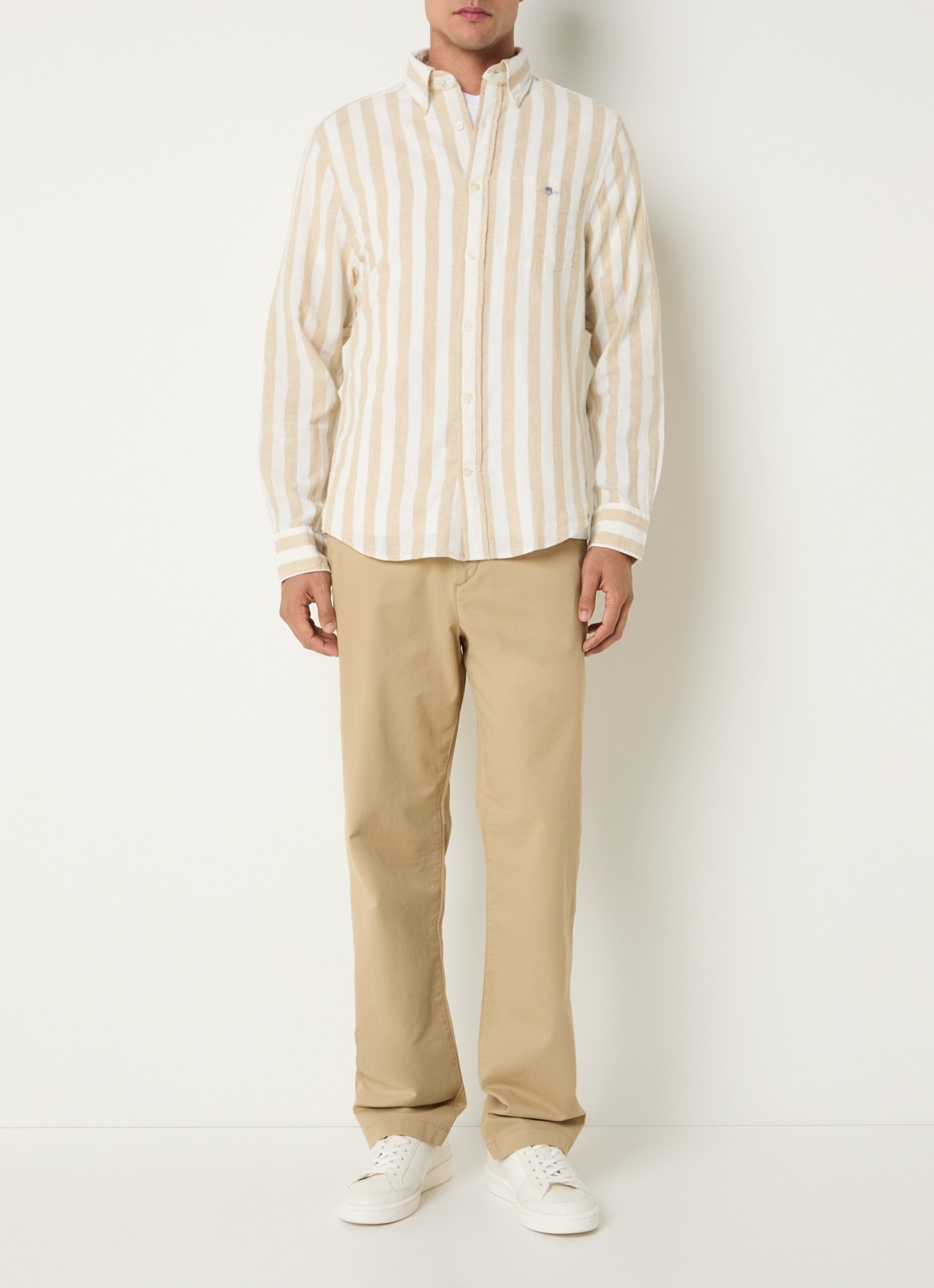 Gant Reg overhemd met streepprint en logo - voorkant 2 beige