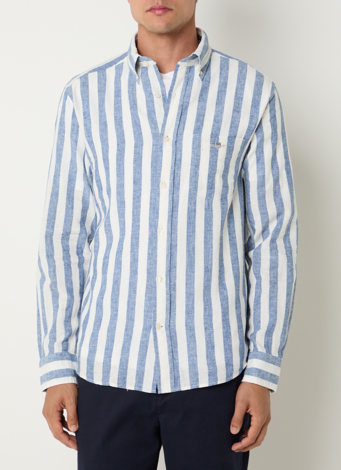 Gant Reg overhemd met streepprint en logo - detail staalblauw