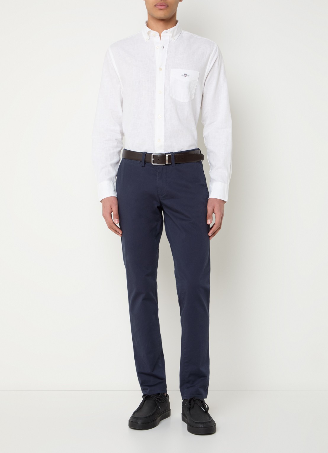 Gant Regular fit overhemd in linnenblend met logoborduring - voorkant 4 wit