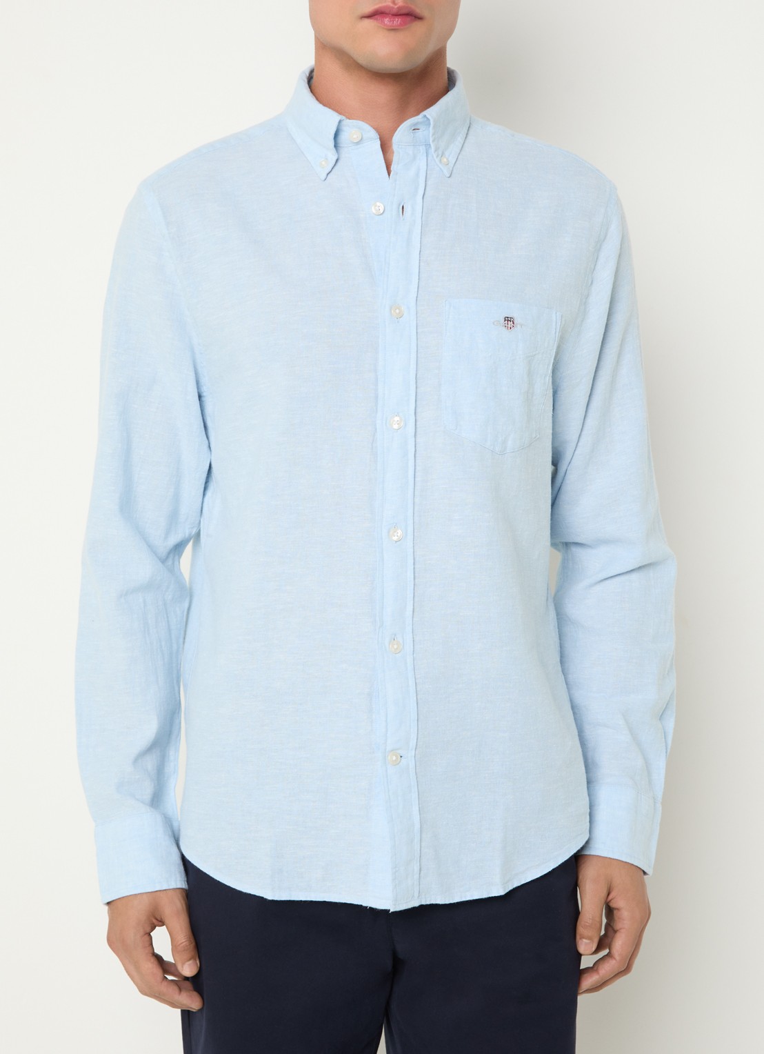 Gant Regular fit overhemd in linnenblend met logoborduring - detail 4 lichtblauw