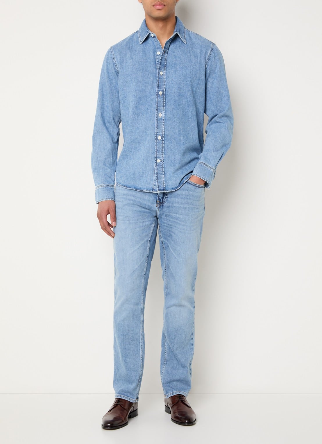 Gant Regular fit overhemd van chambray - voorkant 4 indigo