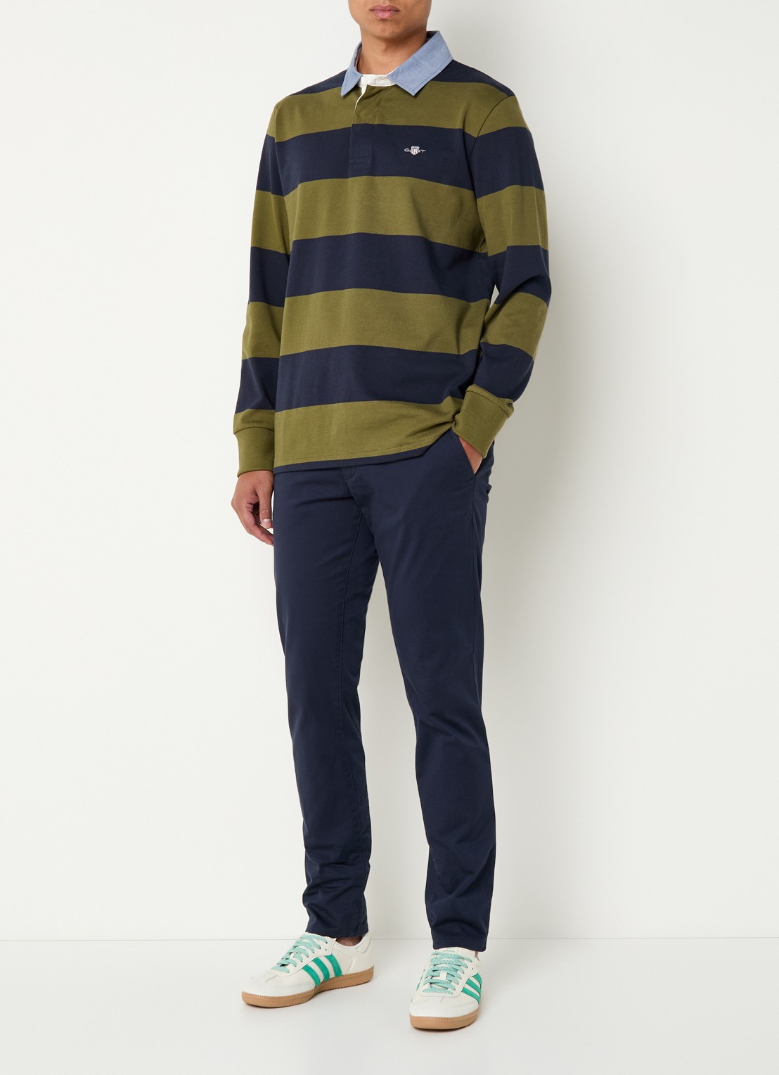 Gant Regular fit polo met streepprint en logo - voorkant 2 mosgroen