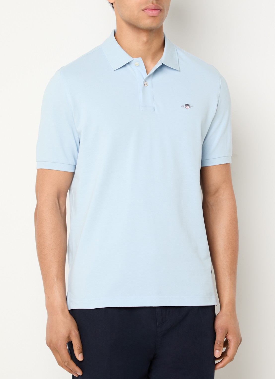 Gant Regular fit polo van piqué katoen met logo - detail 3 lichtblauw