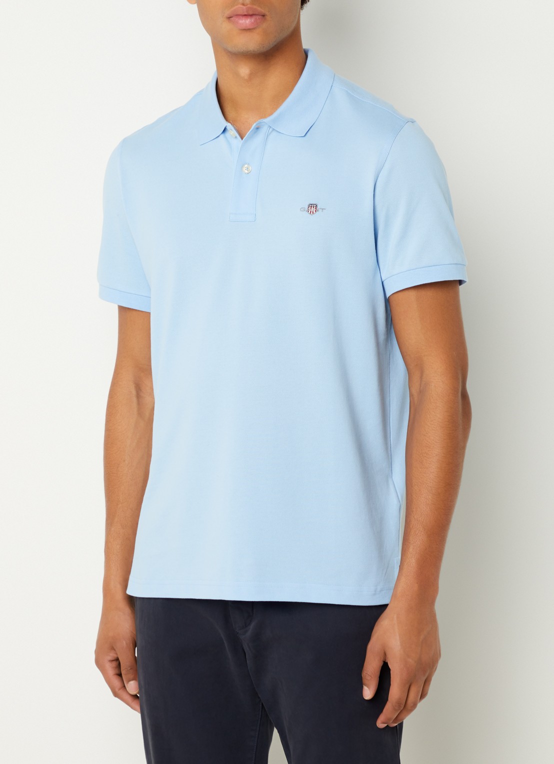 Gant Regular fit polo van piqué katoen met logo - detail 4 lichtblauw