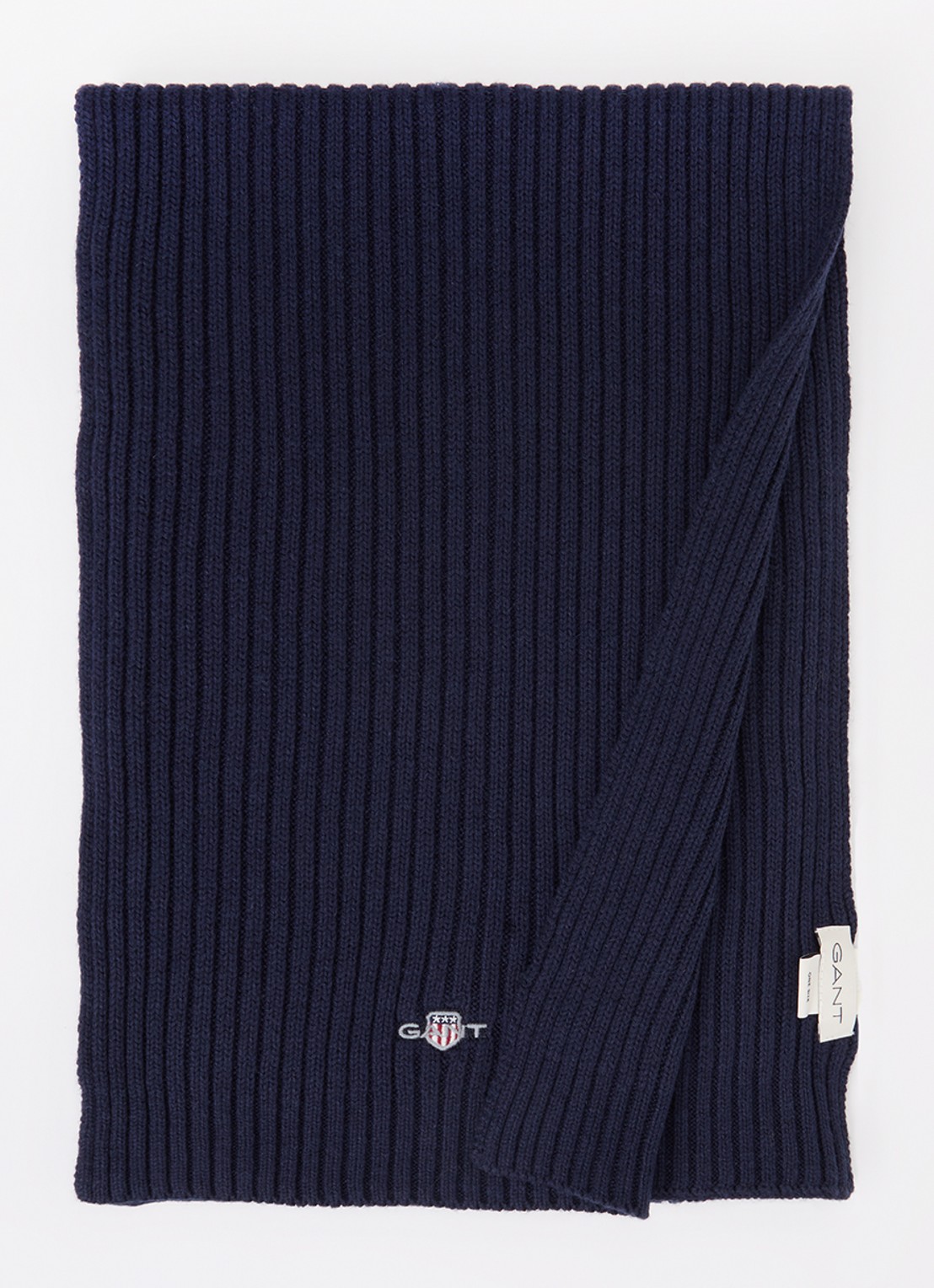 Gant Ribgebreide sjaal in katoenblend met logo 200 x 30 cm  - voorkant donkerblauw