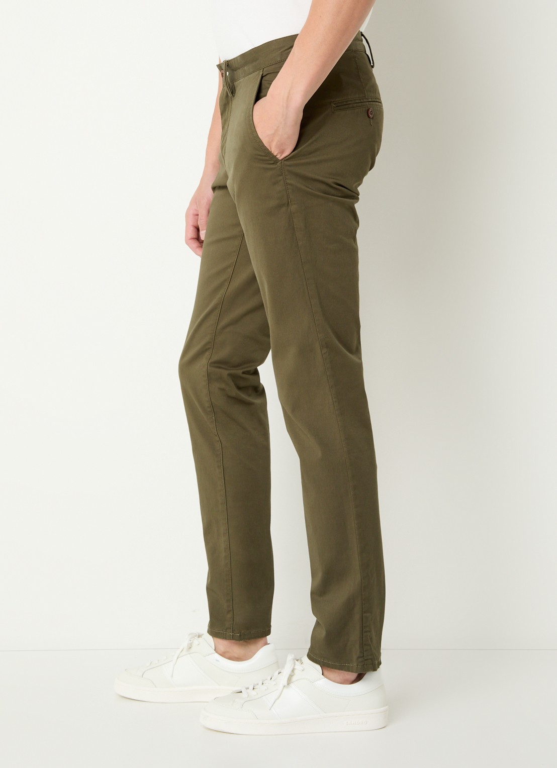 Gant Slim fit chino in  katoenblend met steekzakken - detail 2 mosgroen