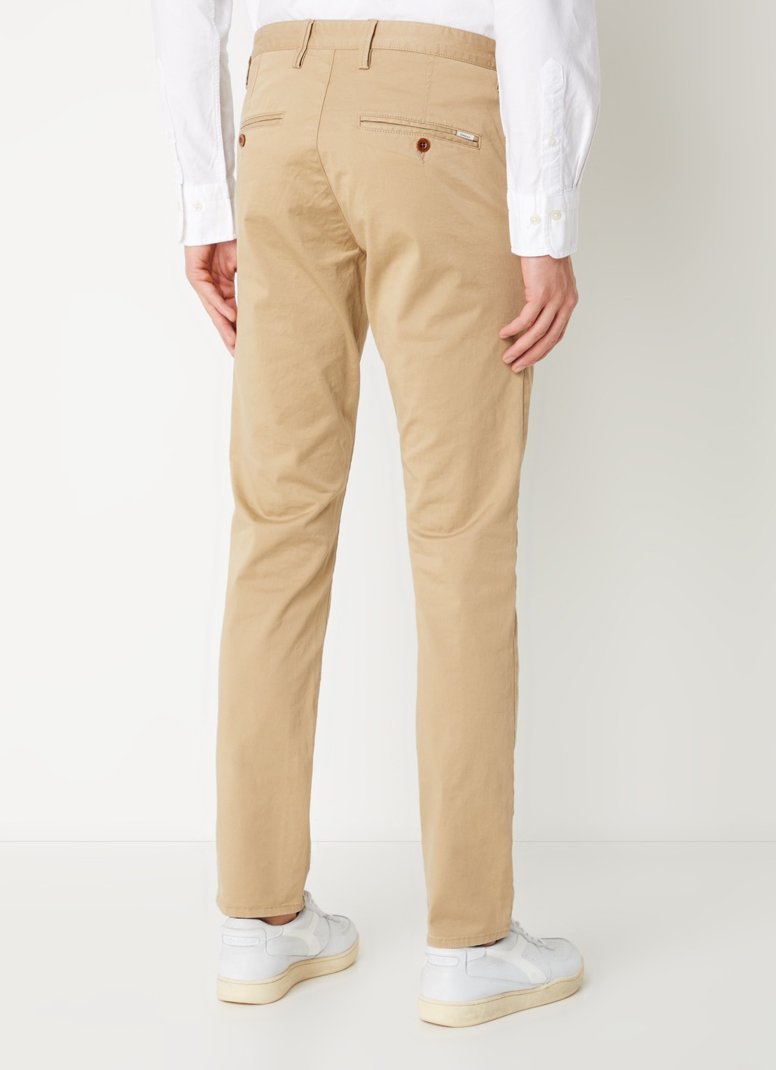 Gant Slim fit chino in  katoenblend met steekzakken - achterkant 5 khaki