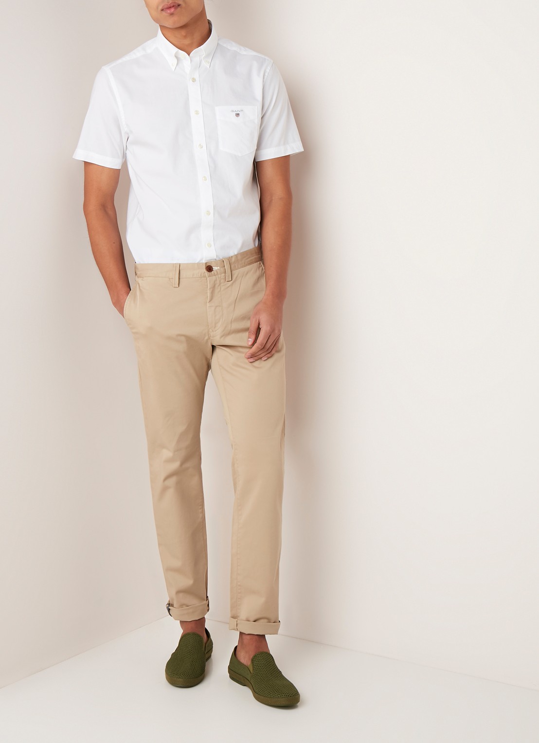 Gant Slim fit chino van katoen - voorkant 3 beige