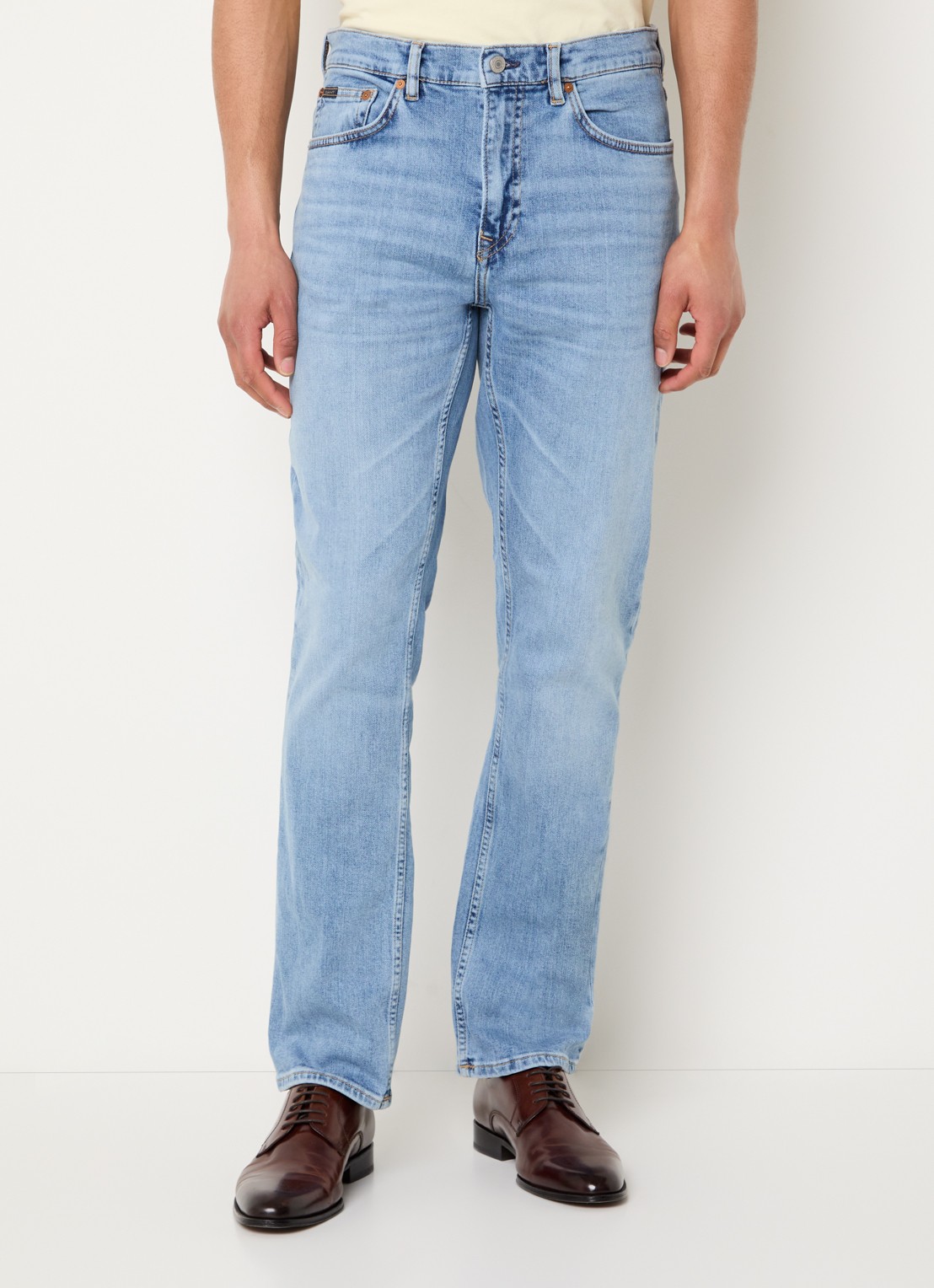 Gant Slim fit jeans met lichte wassing - detail royalblauw