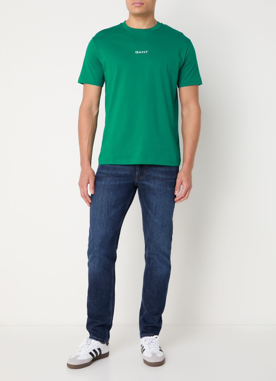 Gant T-shirt met logo - voorkant 4 donkergroen