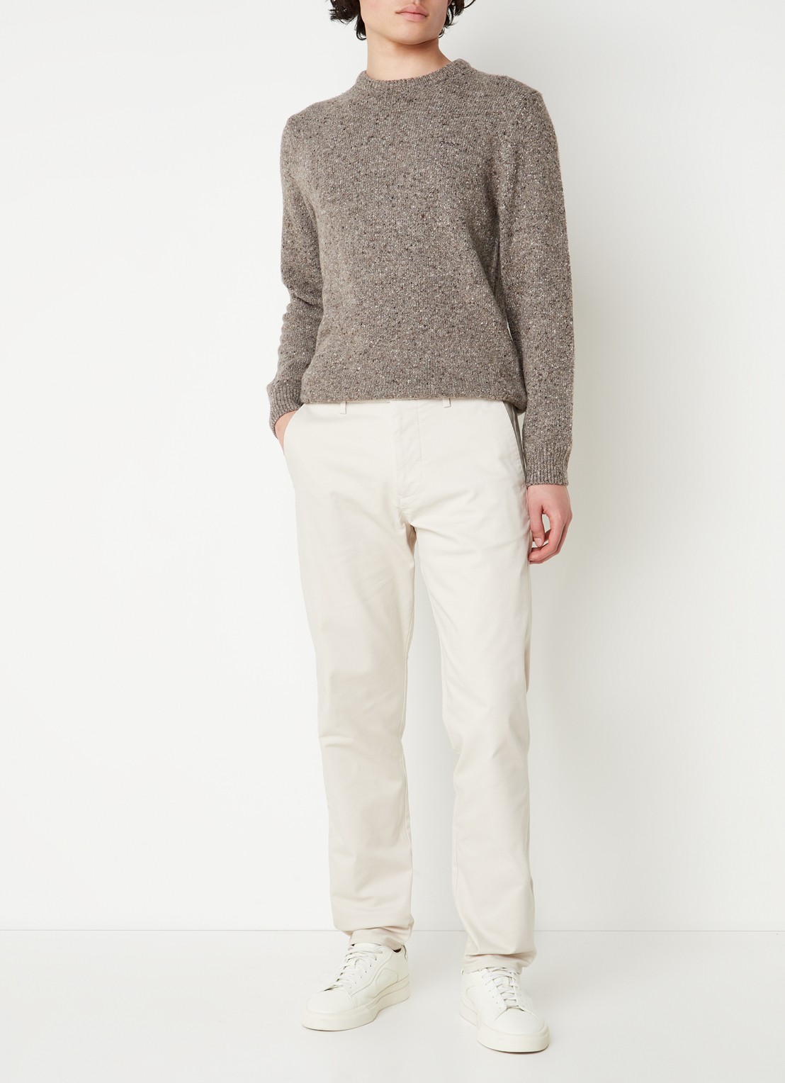 Gant Tapered fit chino met stretch - voorkant 4 donkerbeige