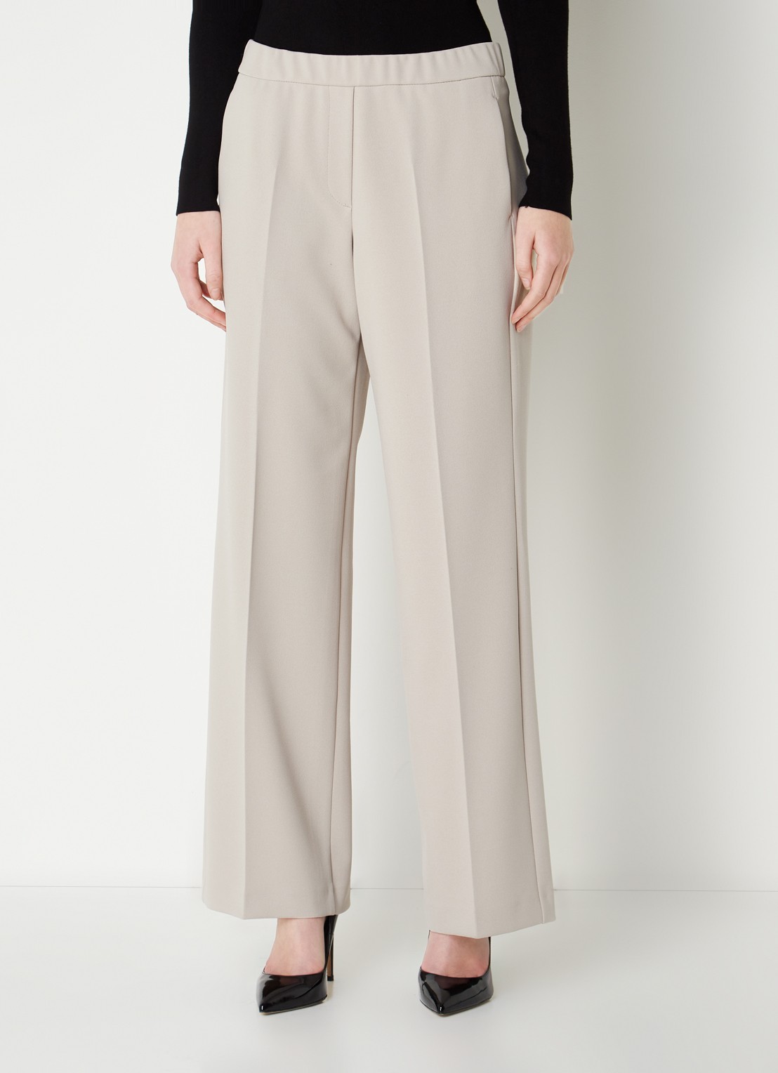 Gardeur Franca mid waist wide fit pantalon met persplooi - detail 4 zand