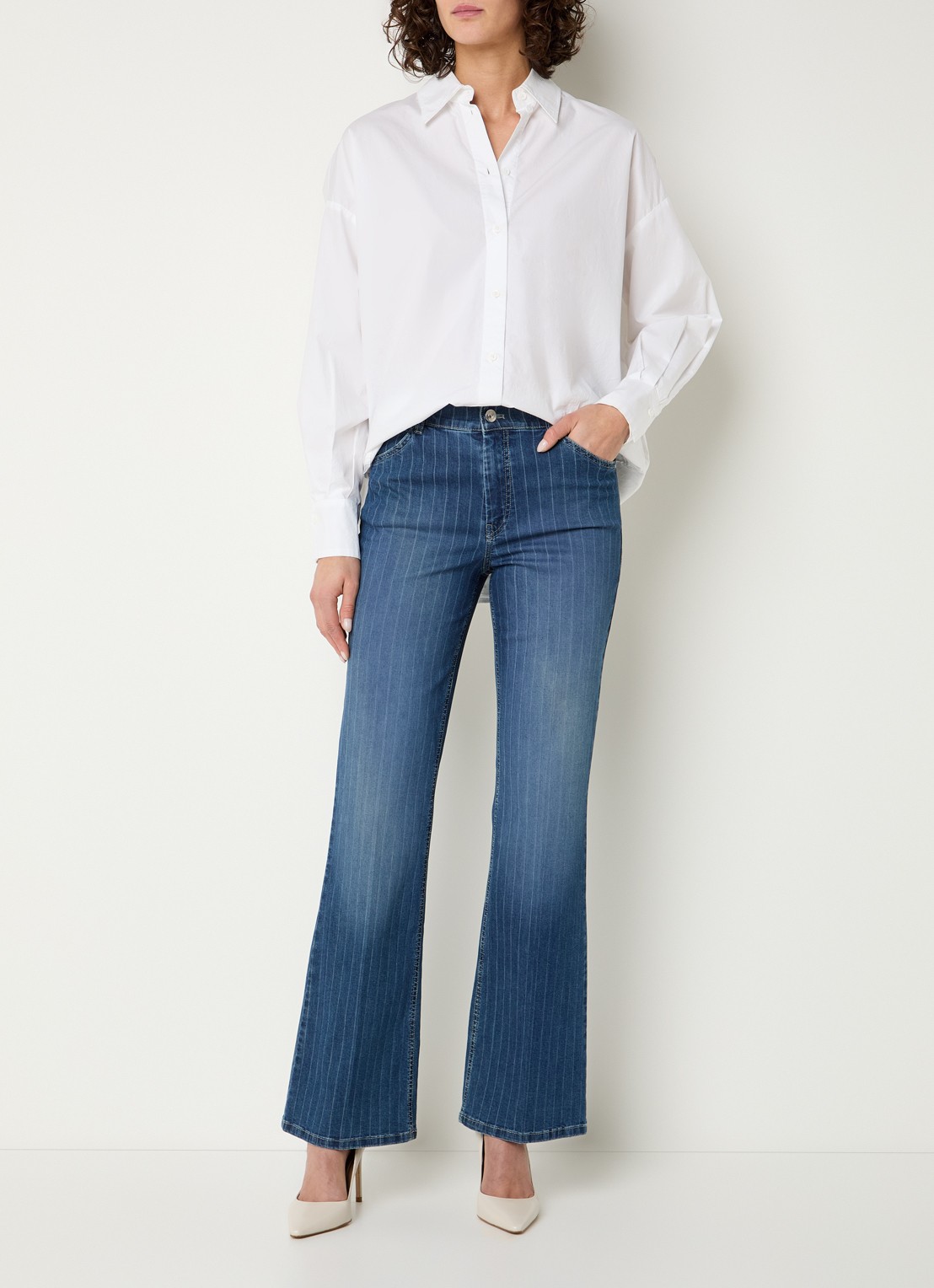 Gardeur Hose high waist flared fit jeans met donkere wassing - voorkant 3 indigo