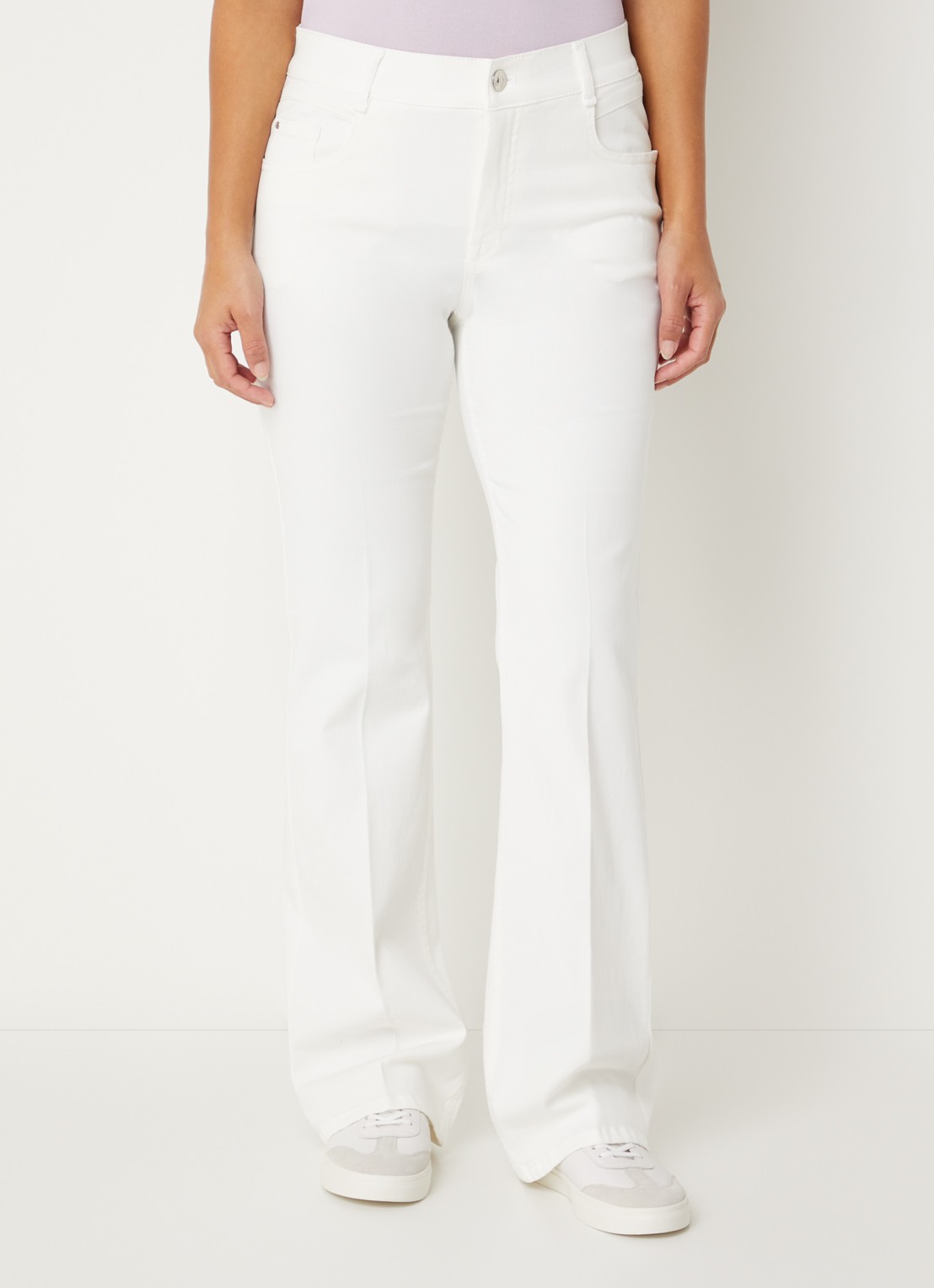 Gardeur Mid waist bootcut jeans met gekleurde wassing  - detail 4 gebroken wit