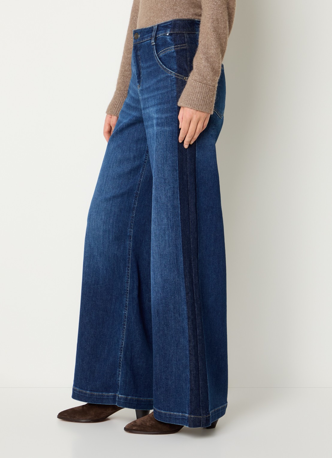 Gardeur Mid waist wide fit jeans met donkere wassing - detail 2 indigo