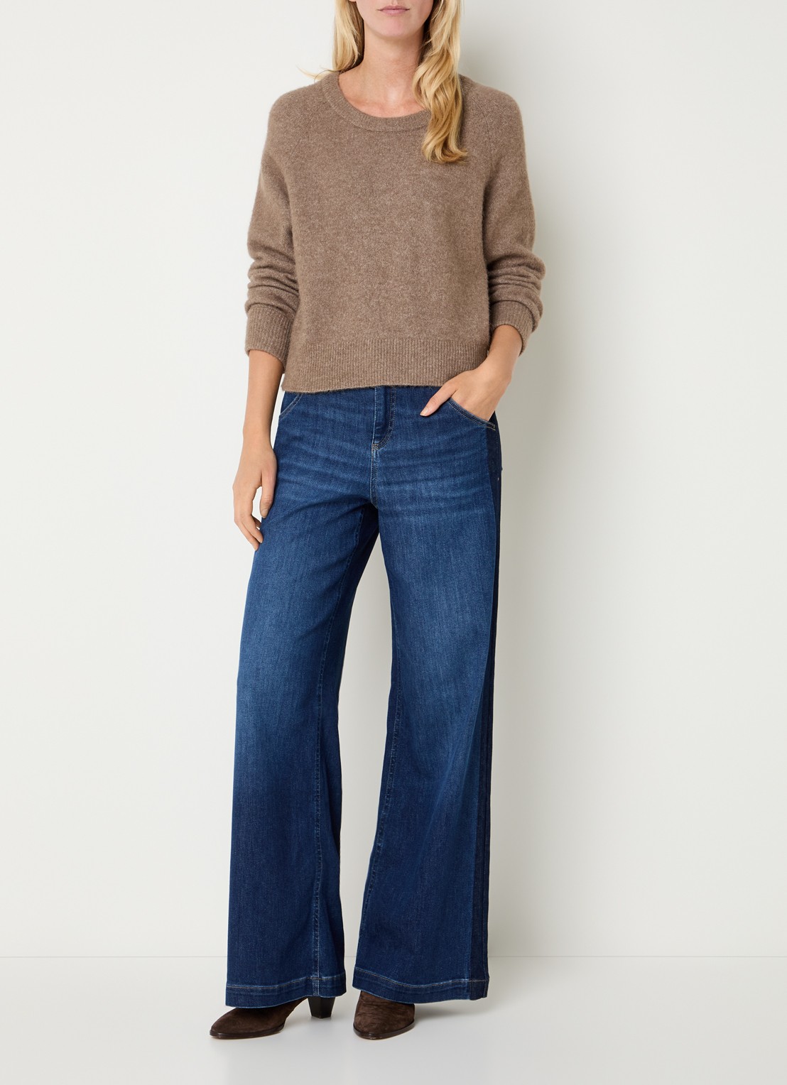 Gardeur Mid waist wide fit jeans met donkere wassing - voorkant 5 indigo
