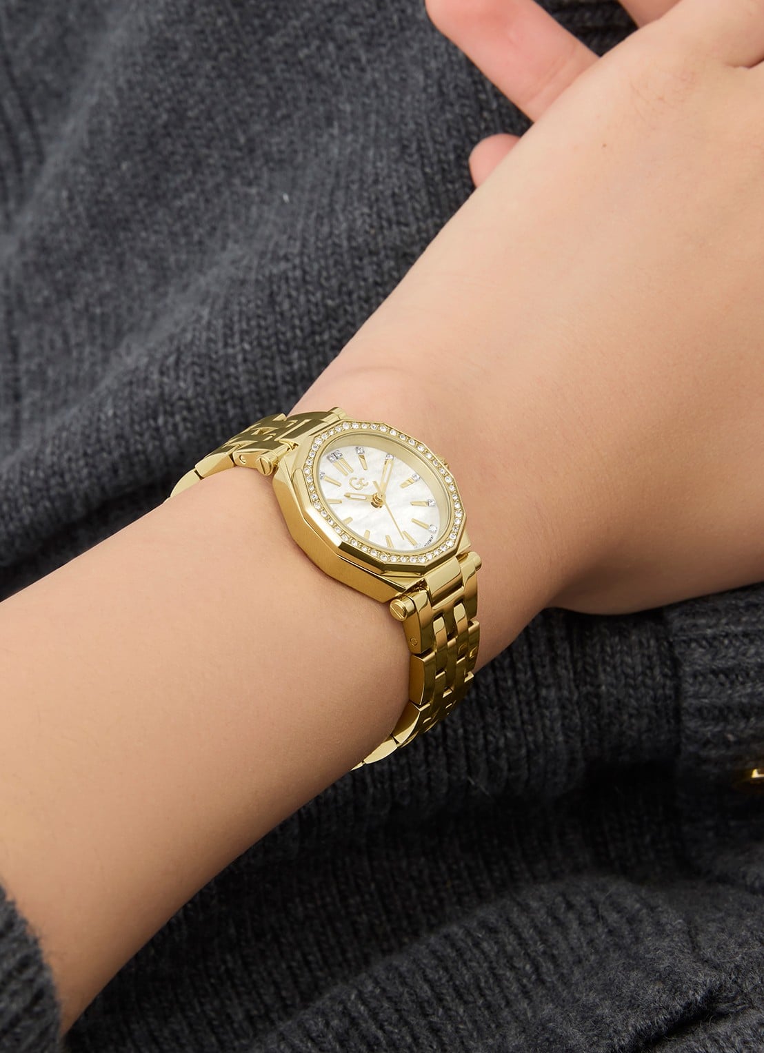 Gc Watches Gleam Mini horloge Z54005L9 - detail 3 goud
