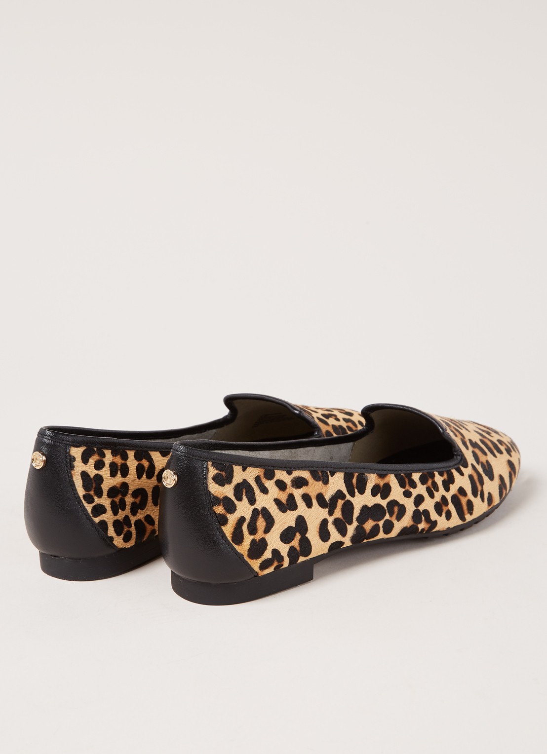 Genevene loafer met ponyhair en luipaardessin - detail bruin