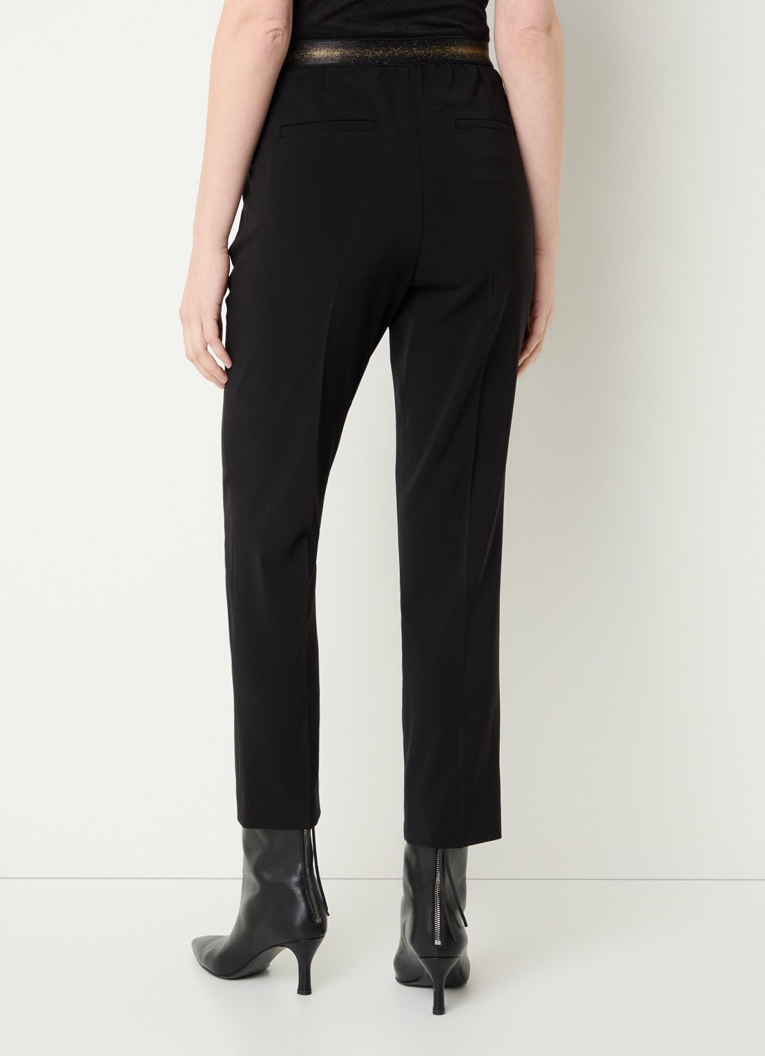 Gerard Darel Alya high waist slim fit cropped chino met steekzakken - achterkant zwart