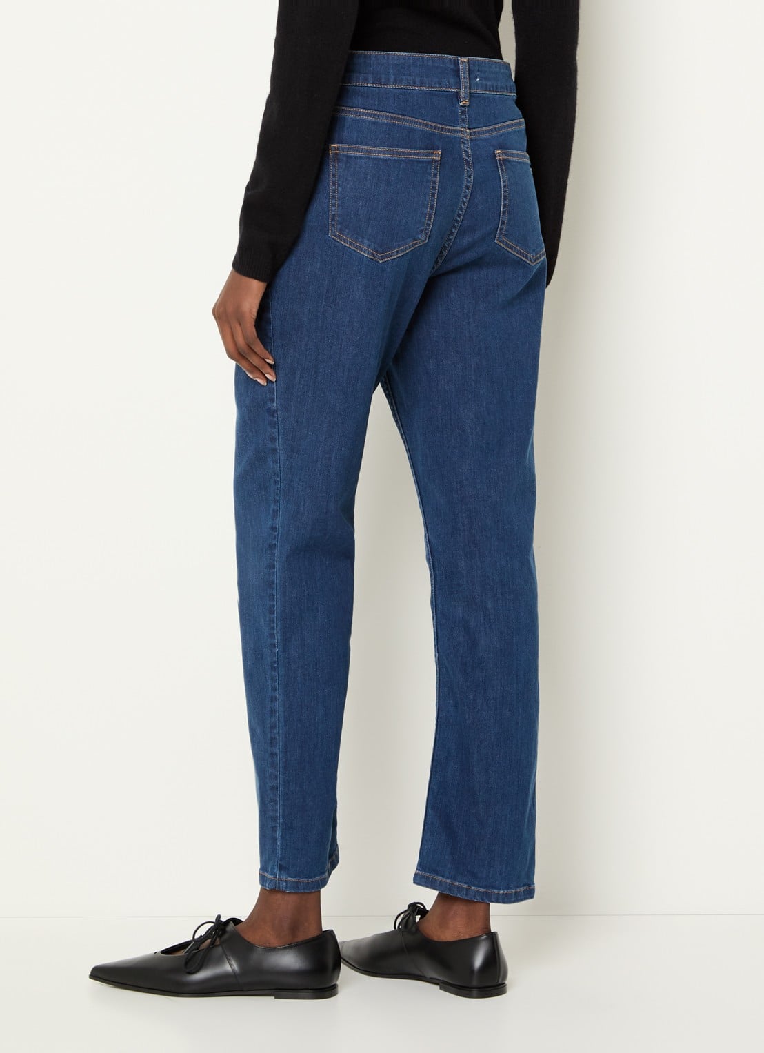 Gerard Darel Amandyne high waist straight leg jeans met medium wassing - achterkant indigo