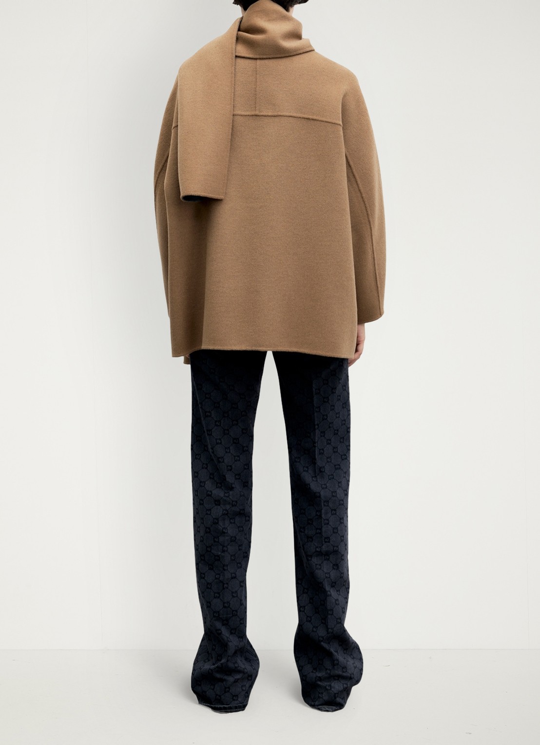 Gerard Darel Amia reversible jack van wol met sjaalkraag - achterkant 5 camel
