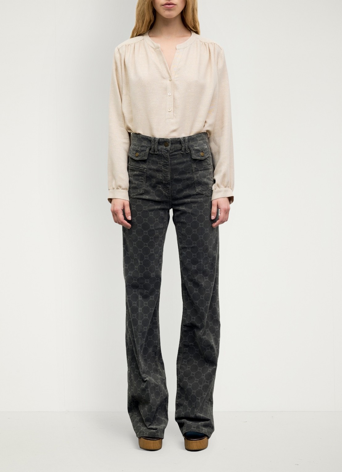 Gerard Darel Anna high waist flared jeans van fluweel met monogram - voorkant 5 antraciet