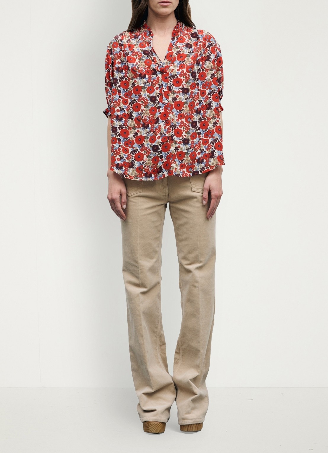 Gerard Darel Blouse met bloemenprint en ruches - voorkant 2 rood
