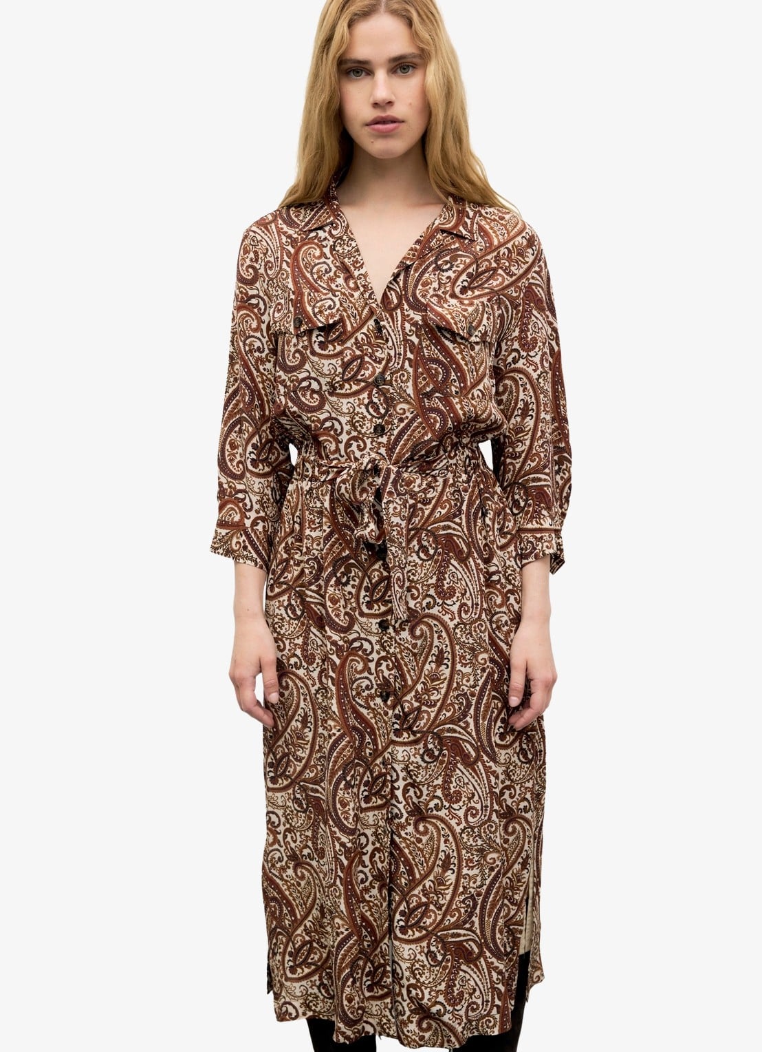 Gerard Darel Cyra midi blousejurk met paisley dessin - detail bruin