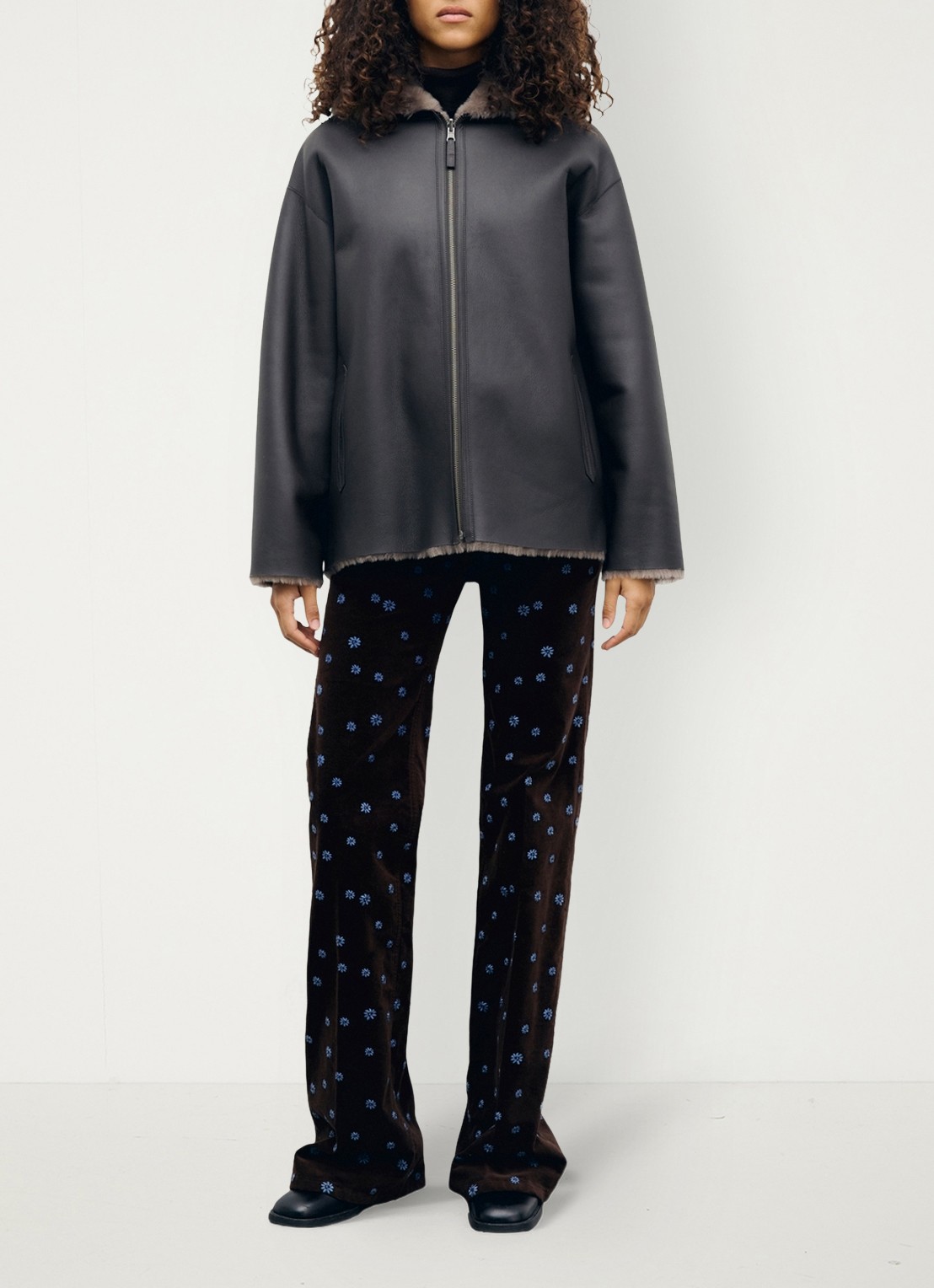 Gerard Darel Fani lammy coat van leer met capuchon - detail lichtbruin