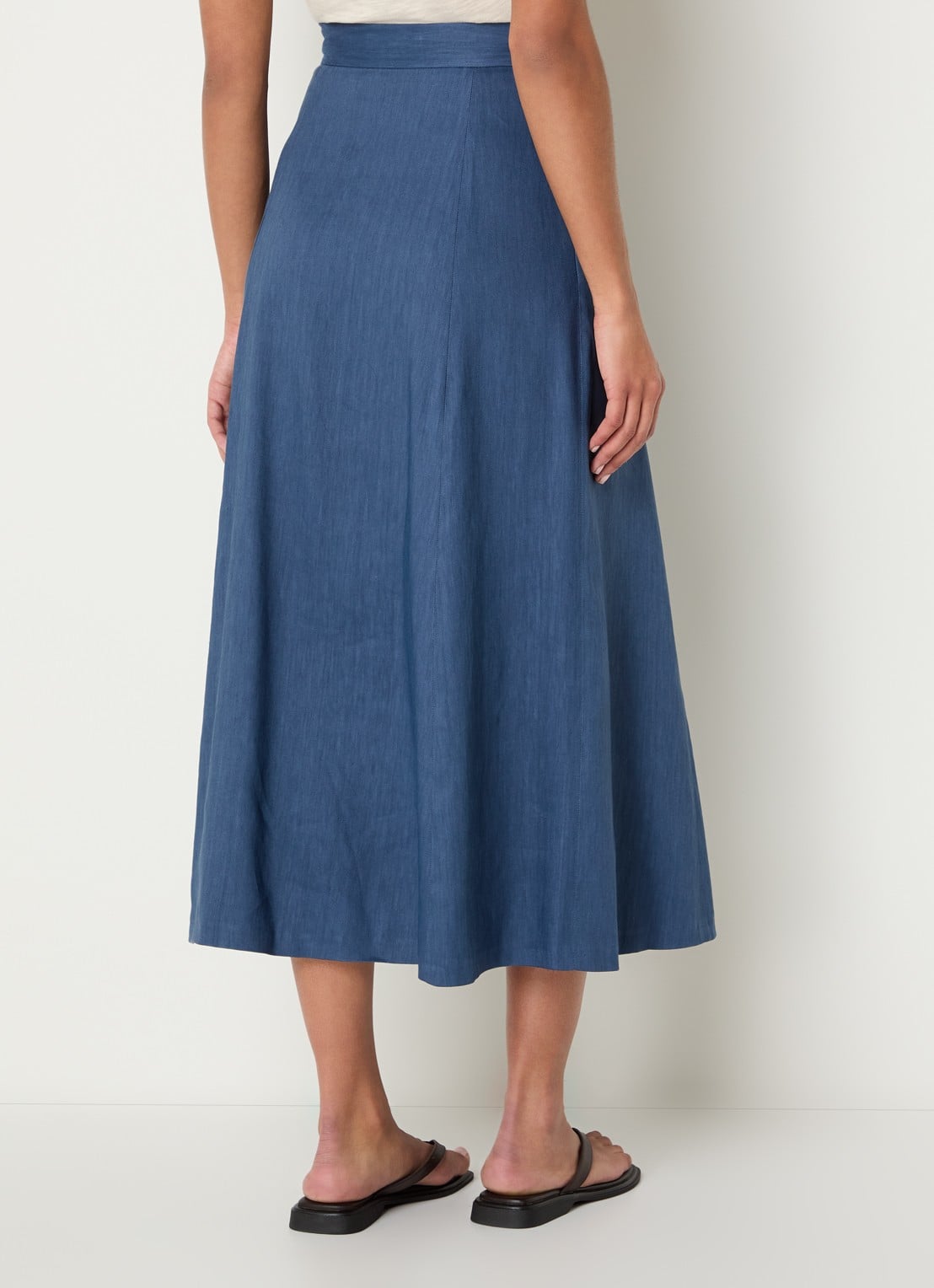 Gerard Darel Jihane midi rok in linnenblend met steekzakken - achterkant staalblauw