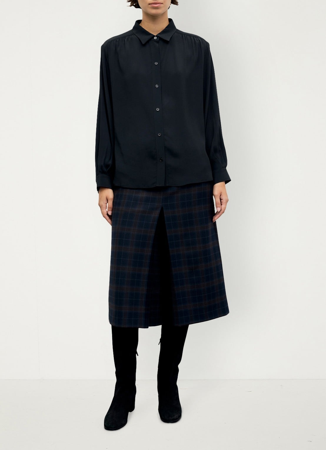 Gerard Darel Lilie blouse in zijdeblend met plooien - voorkant 3 zwart