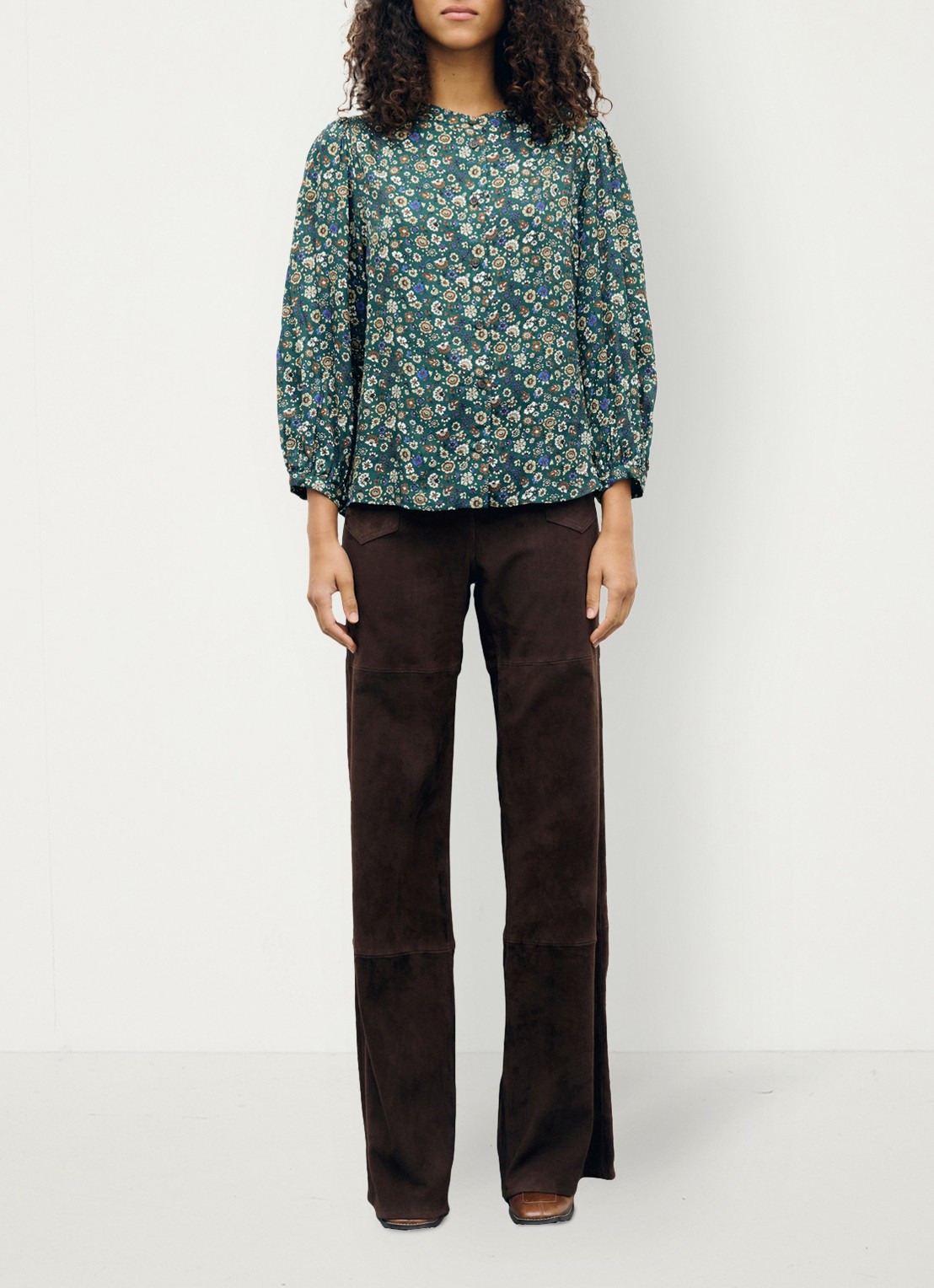 Gerard Darel Loni satijnen blouse met bloemenprint - voorkant 4 groen