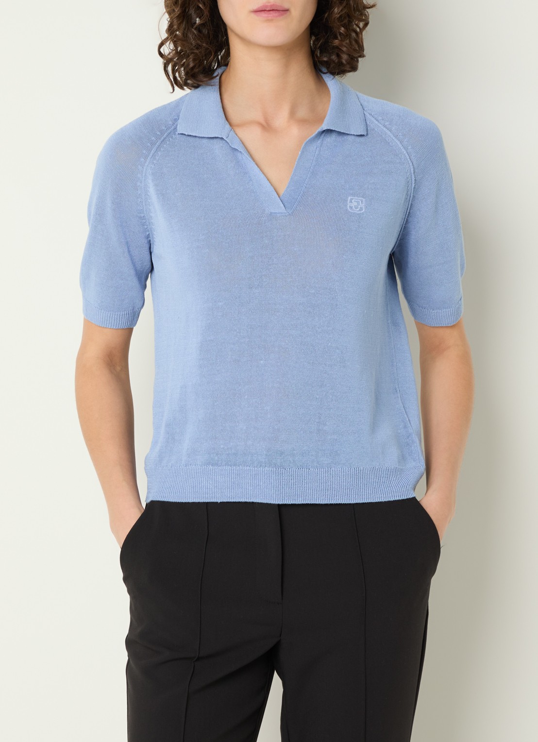 Gerard Darel Loula fijngebreide top in linnenblend met polokraag - detail 4 lichtblauw