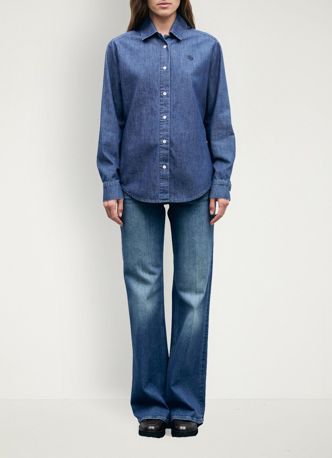 Gerard Darel Lucy blouse van denim met logoborduring - voorkant 3 donkerblauw