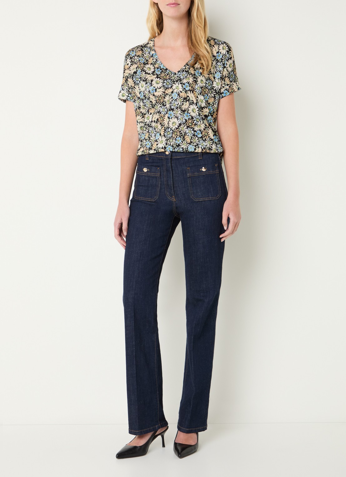 Gerard Darel Malinae T-shirt met bloemenprint - voorkant 2 zwart